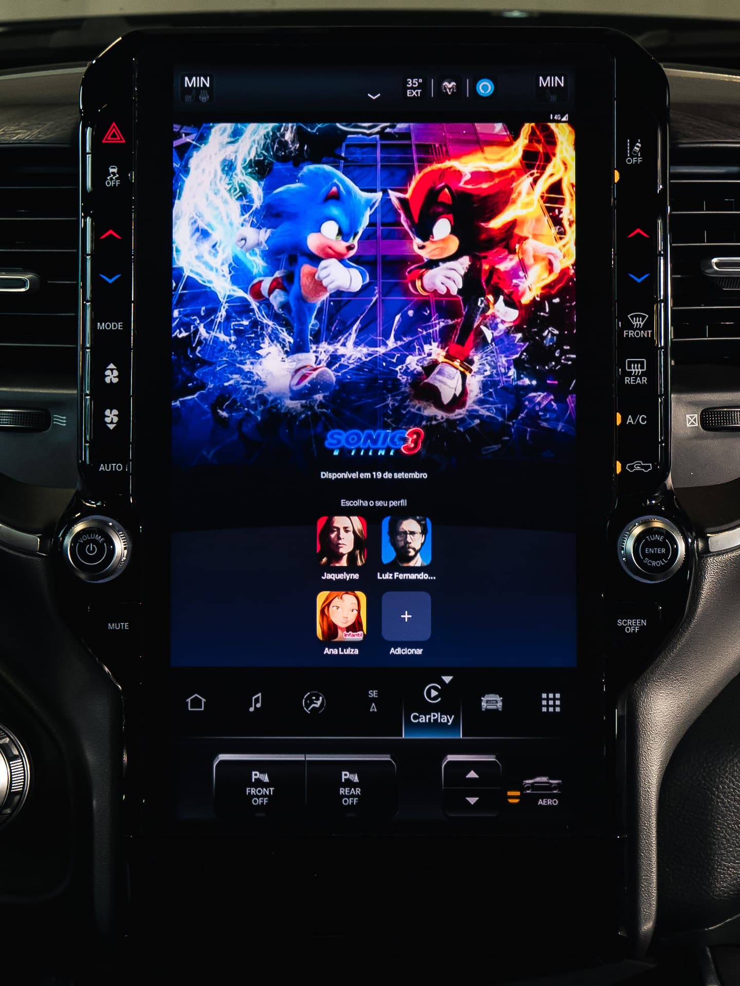 Wireless CarPlay — Streaming Box+